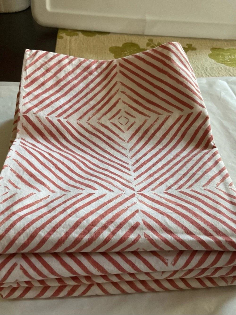 Pottery Barn 100% Organic Cotton Standard Pillowcase Lot of 4